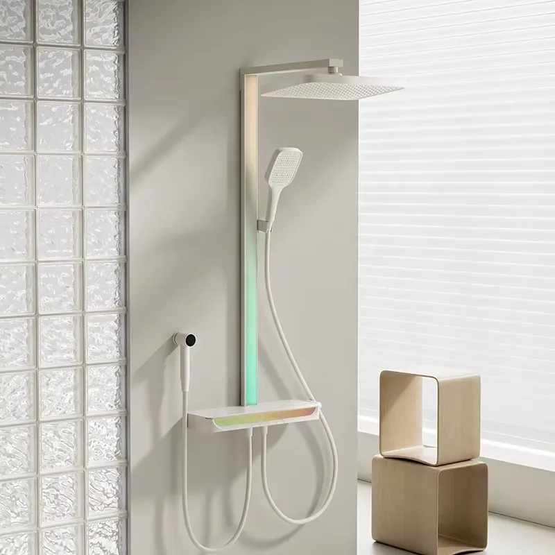 真鍮製デジタル滝シャワーセット壁掛けレインピアノスマートマッ - Spa & Wellness Hotel Fitak * * * * のレビューと価格